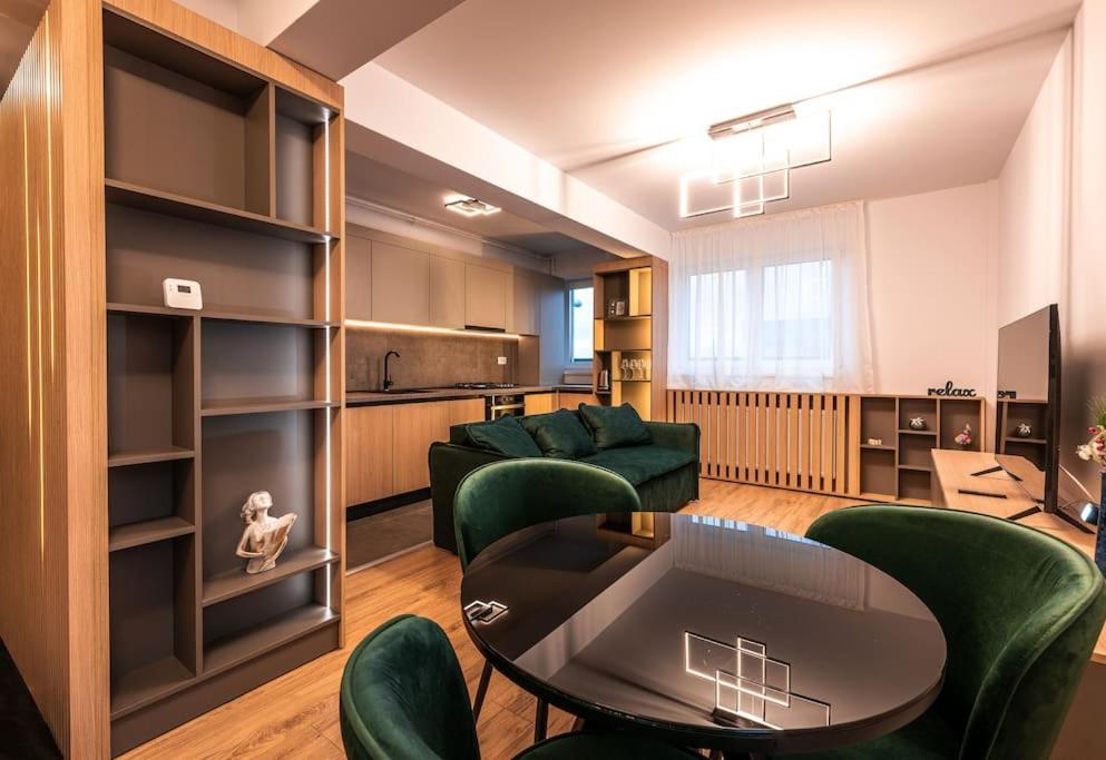 Maximapartment Брашов Екстериор снимка